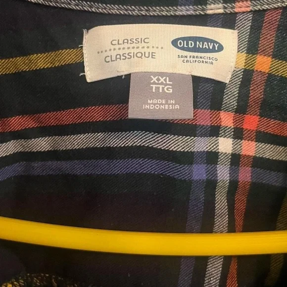 Old Navy Multicolor Plaid Button Down Shirt - Picture 2 of 2